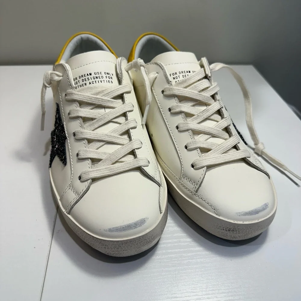 Golden Goose White Sneakers with Black Star and Yellow Heel - Picture 3 of 6
